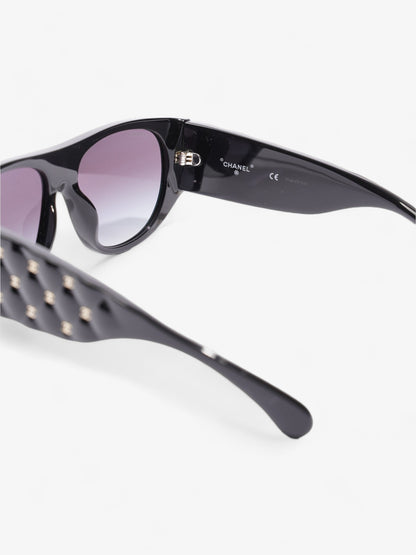 Chanel Pilot Sunglasses Black / Gold Acetate 145mm