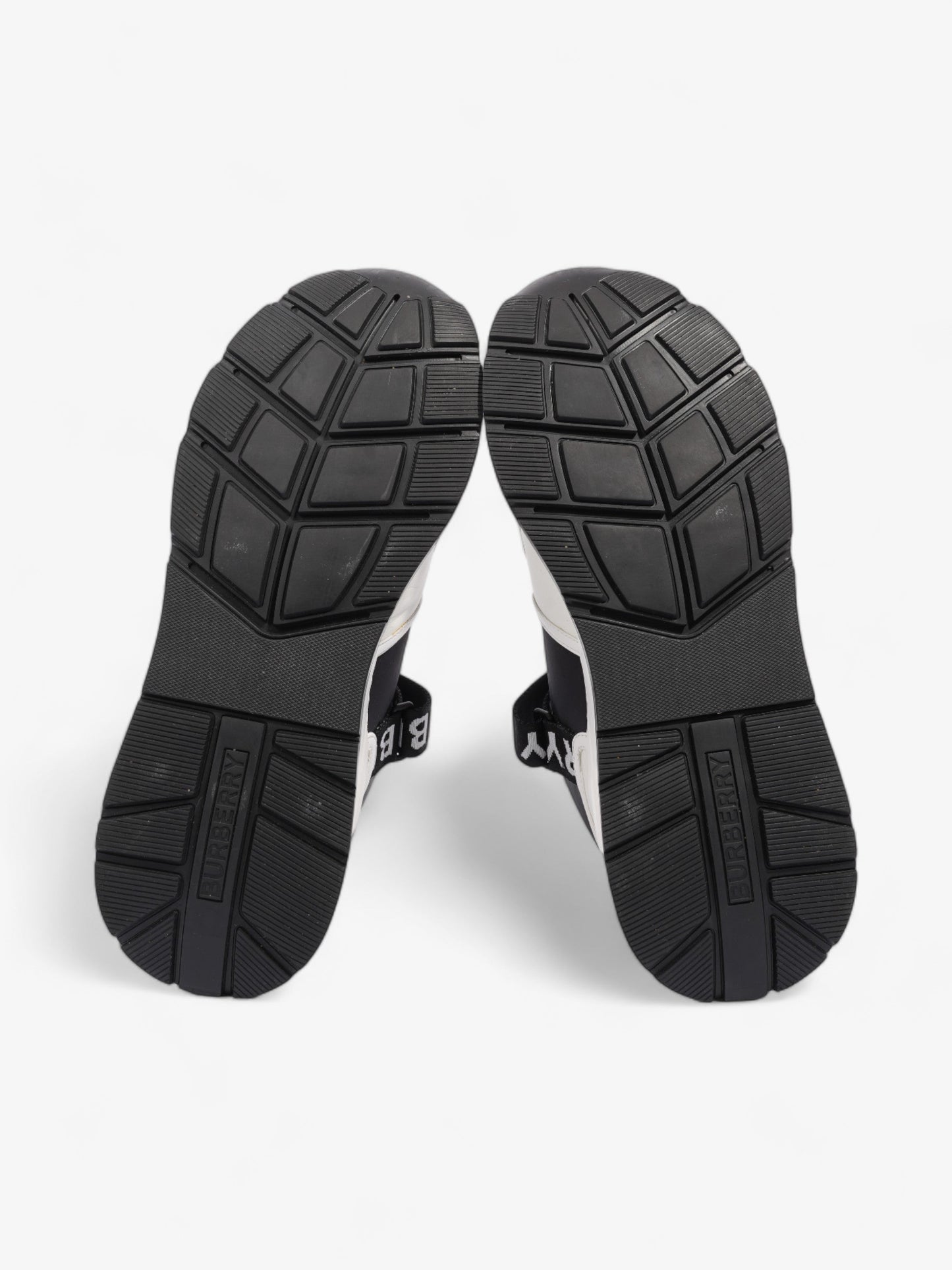 Burberry Ronnie Black / White Leather EU 44 UK 10