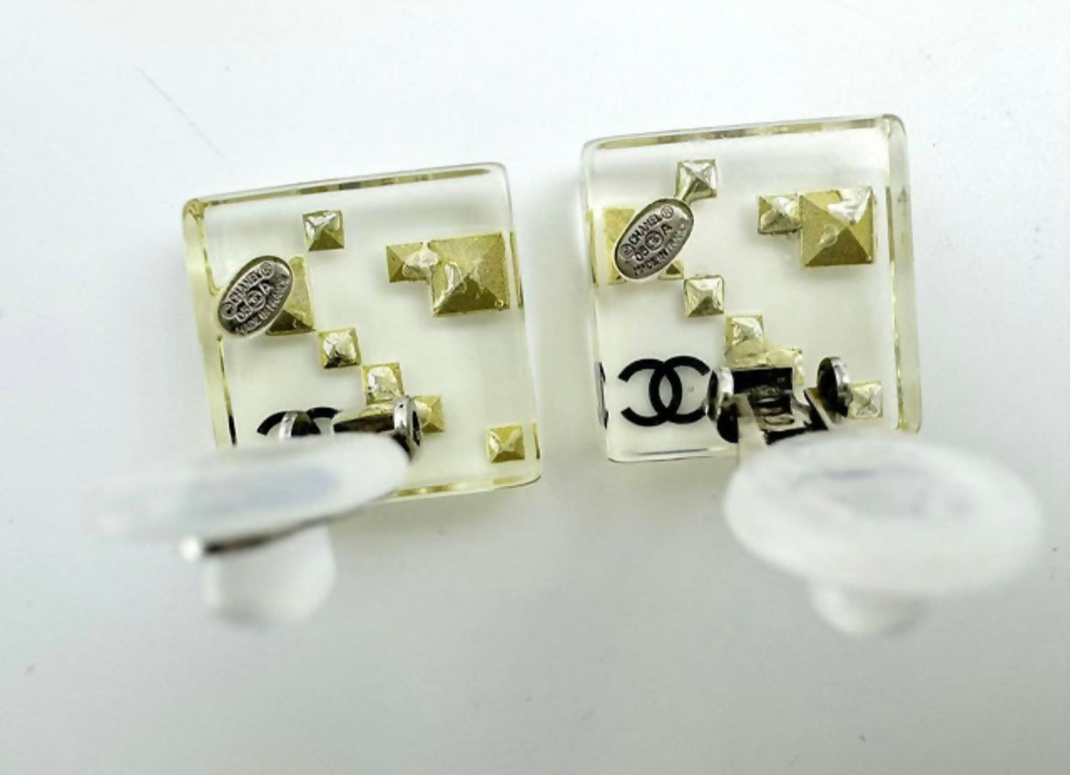 Chanel Vintage 05A Rhinestone Acrylic Transparent Square Earrings