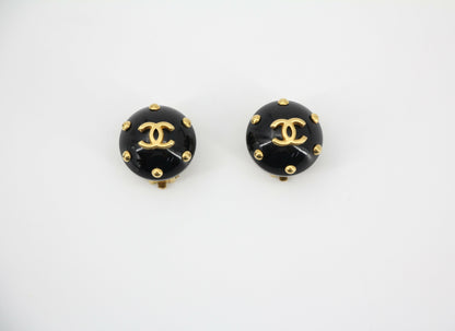 Chanel Vintage 96C Resin Dot Black Bean Clip-on Earrings