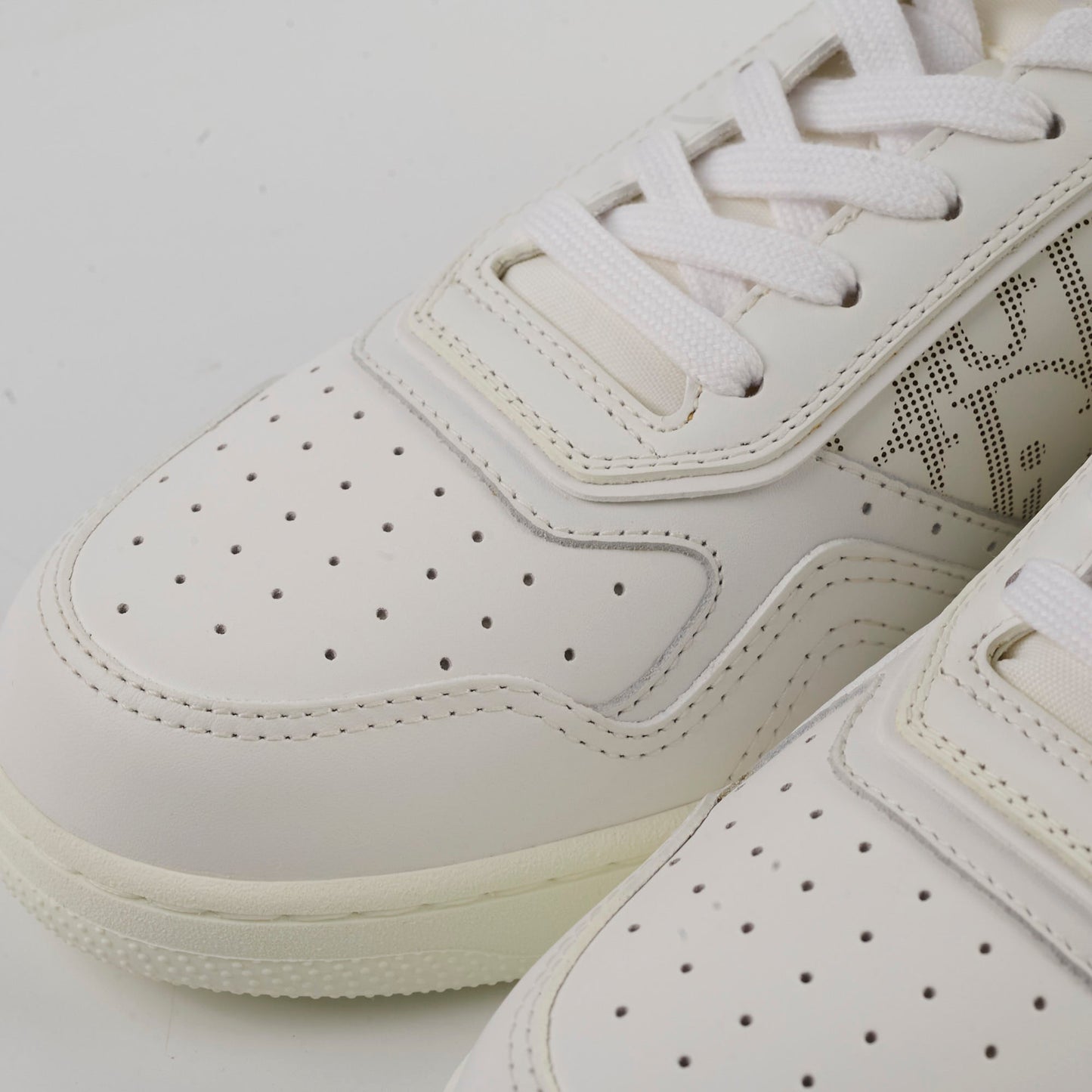 Christian Dior Men's Leather B27 Low Top Sneakers White Size 43