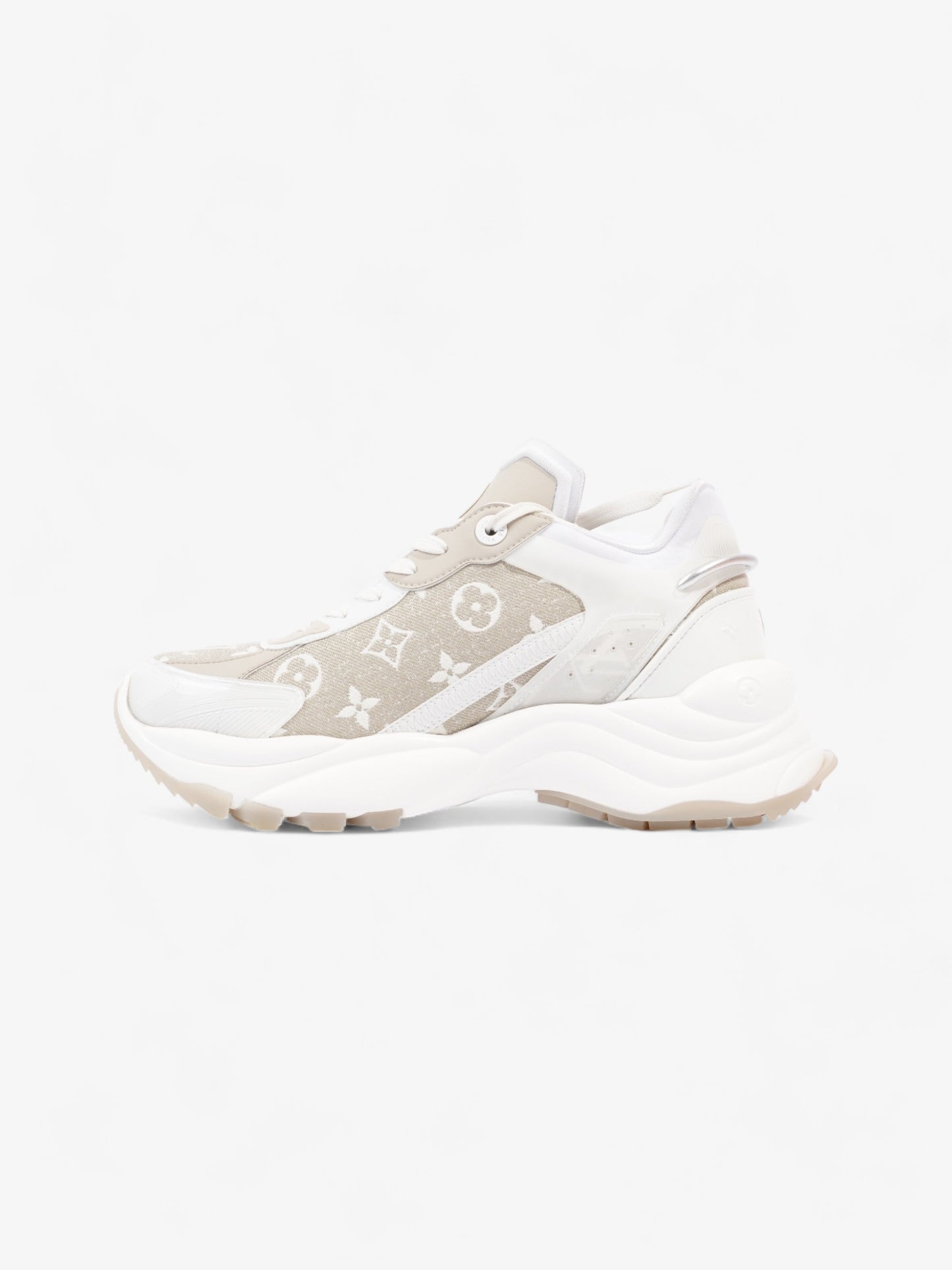 Louis Vuitton Run 55 Ivory / White Mesh EU 39 UK 6