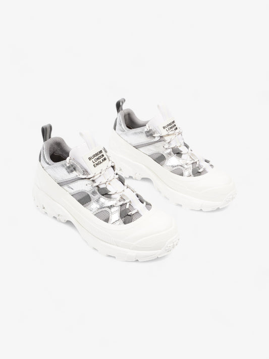 Burberry Arthur White / Silver Mesh EU 39.5 UK 6.5
