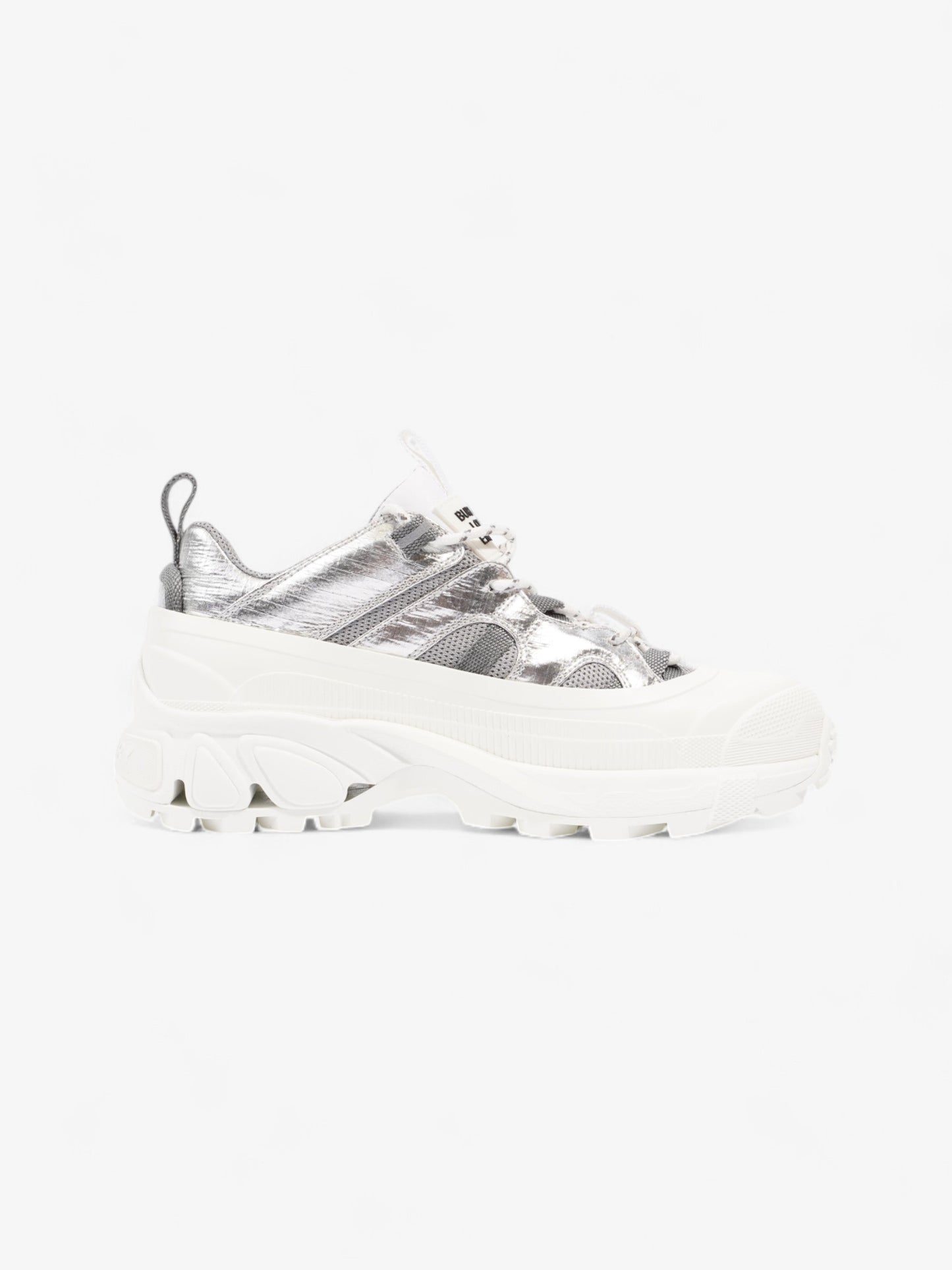 Burberry Arthur White / Silver Mesh EU 39.5 UK 6.5