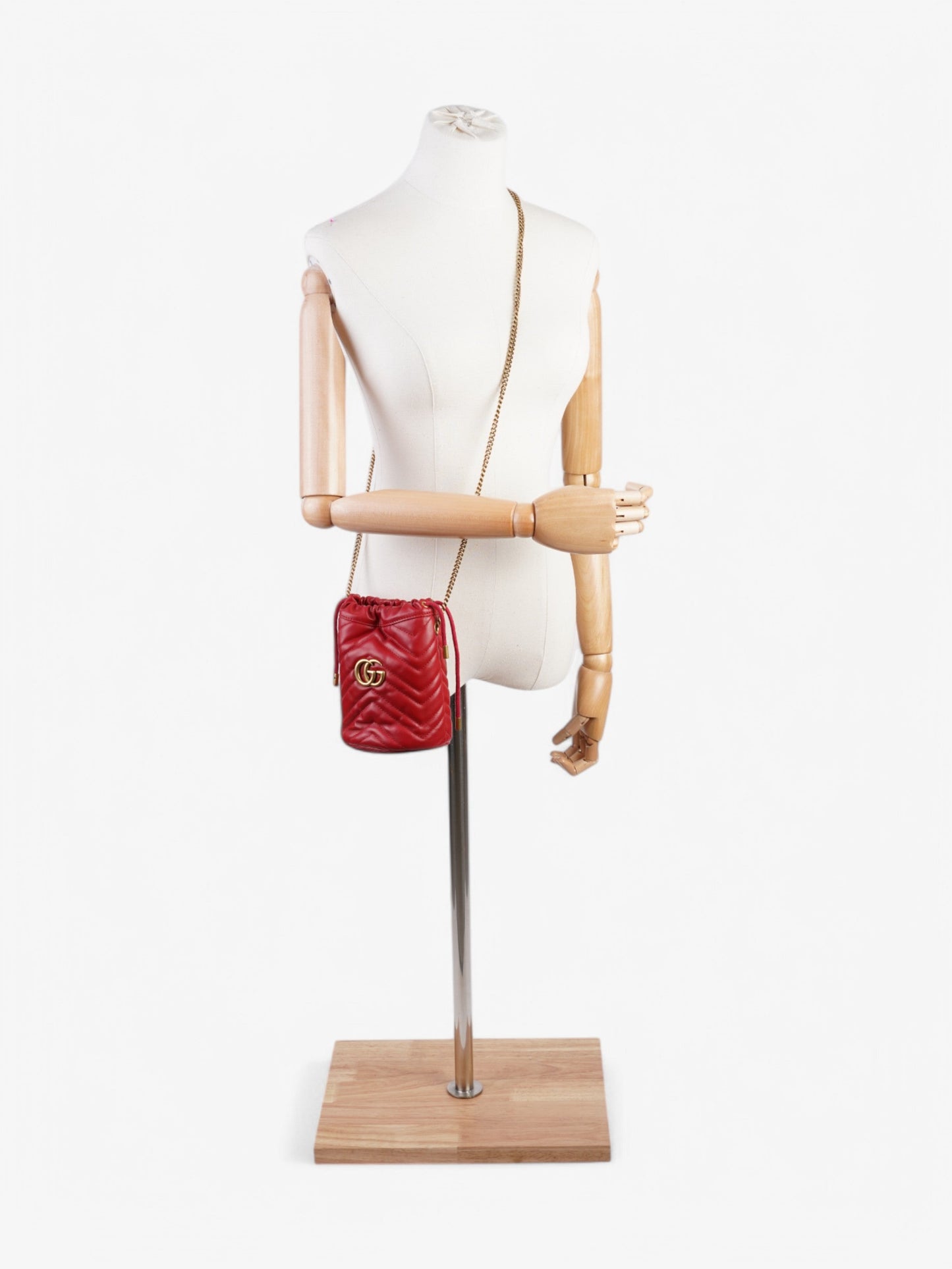 Gucci GG Marmont Bucket Bag Red Matelasse Leather Mini