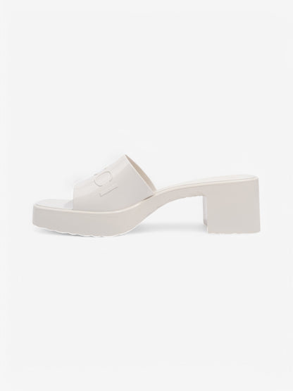 Gucci Logo Embossed Sandals 50 Cream Rubber EU 37 UK 4