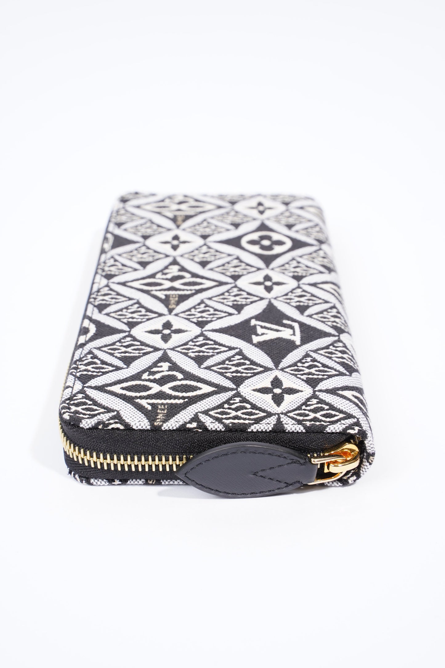 Louis Vuitton Since 1854 Zippy Wallet Black And White Jacquard Monogram Canvas