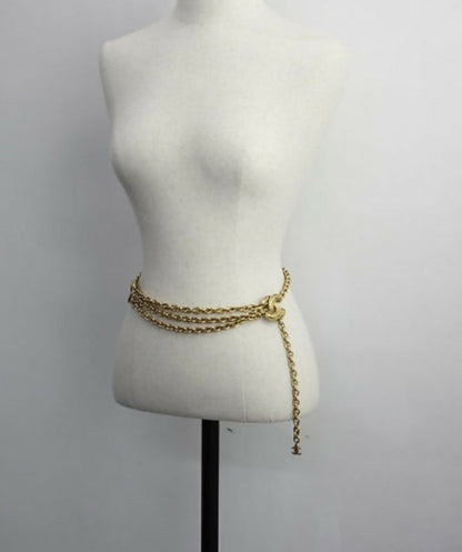 Chanel Vintage 1981-1985 Gold-Plated Thick Chain Waist Belt with Symmetrical Bird Motifs