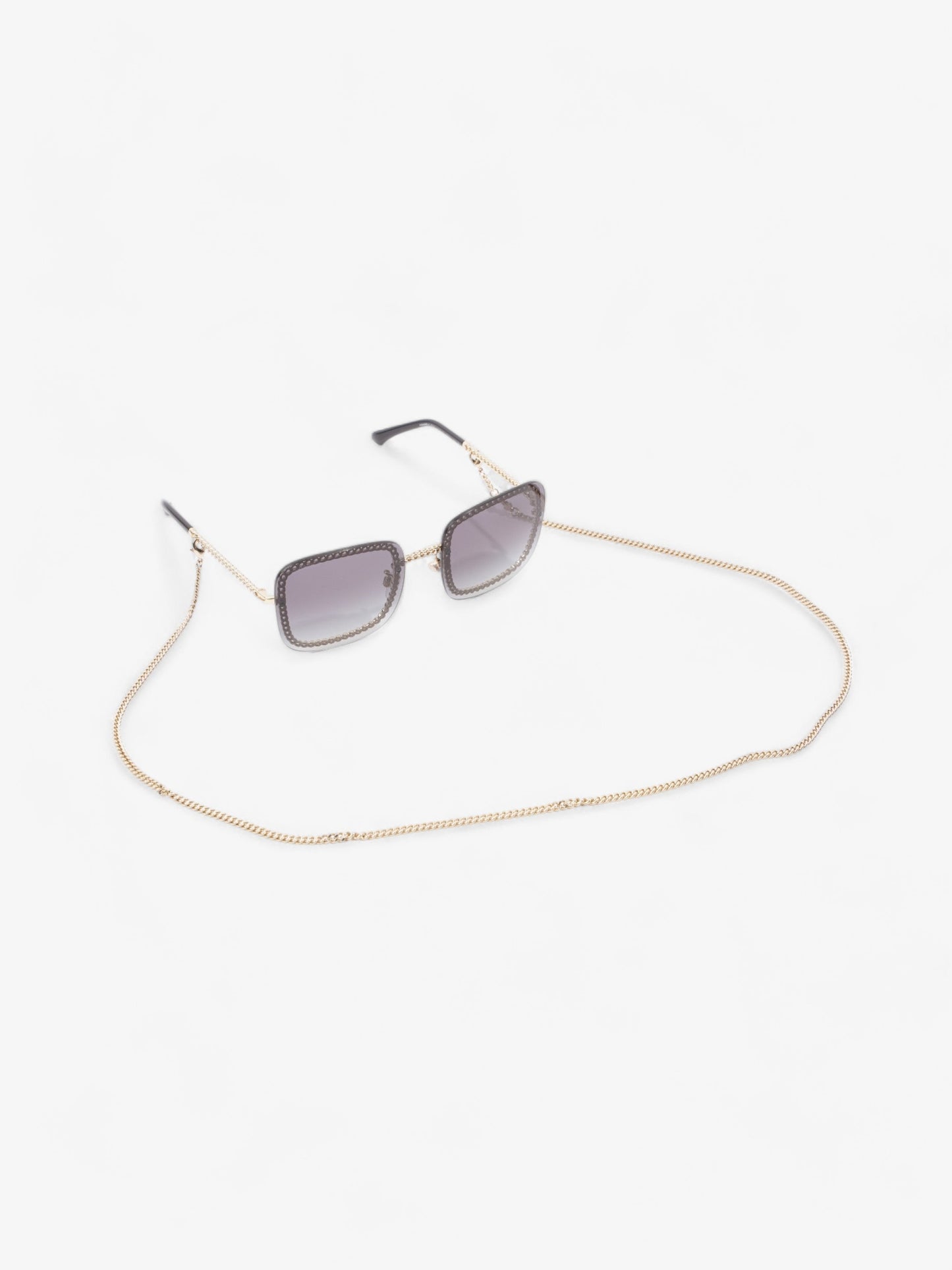 Chanel Chain Detailed Sunglasses with Double Chain Black / Gold Acetate 140mm