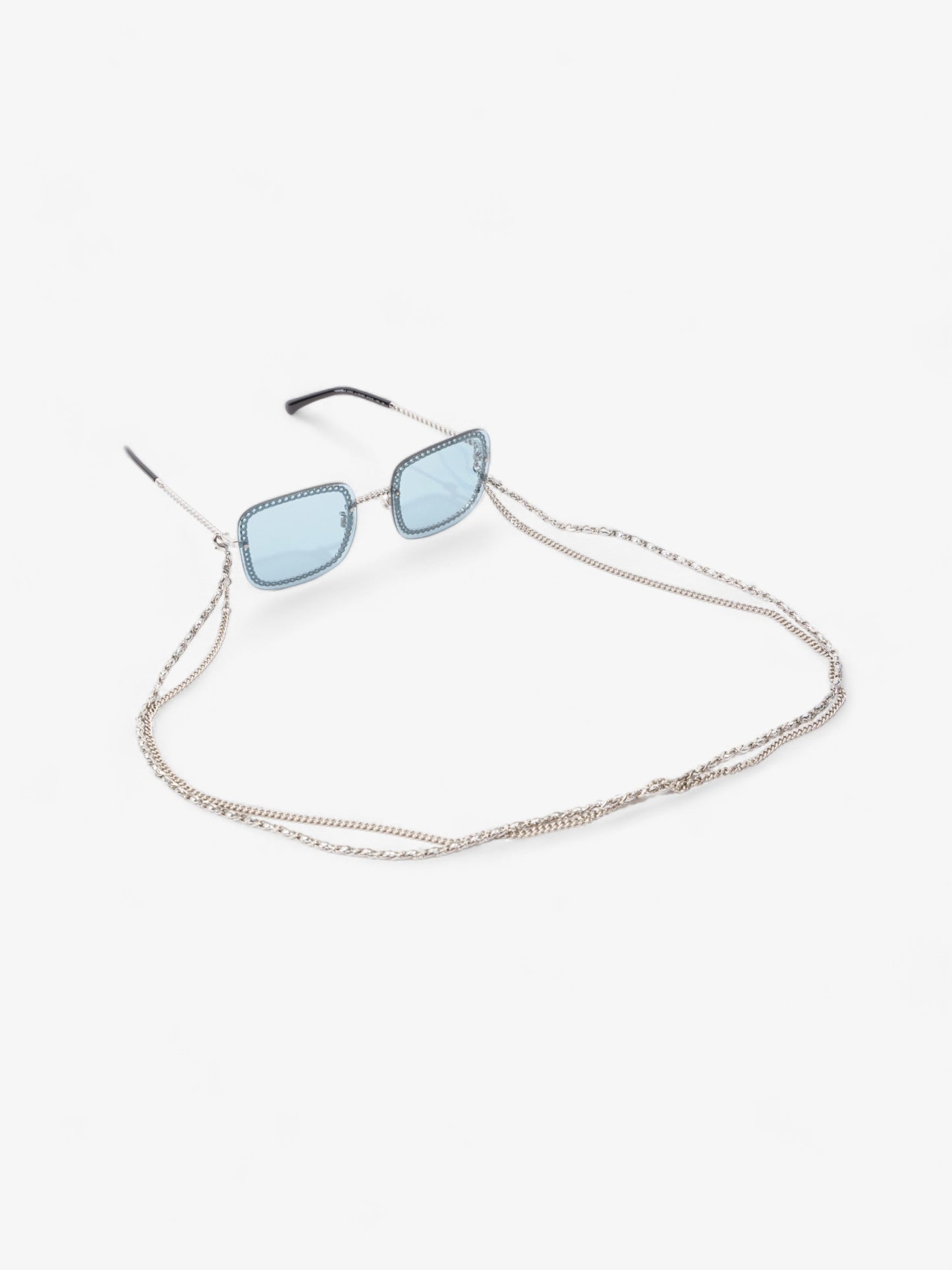 Chanel Chain Detailed Sunglasses with Double Chain Blue / Silver Acetate 140mm