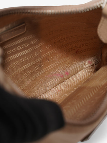 Prada Re-Edition 2000 Beige Re Nylon