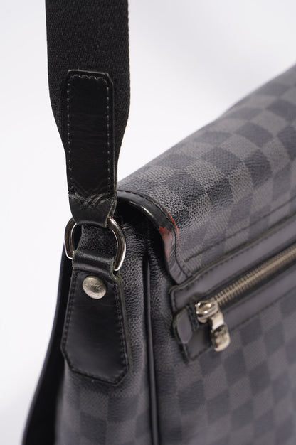 Louis Vuitton Daniel Damier Graphite Canvas MM