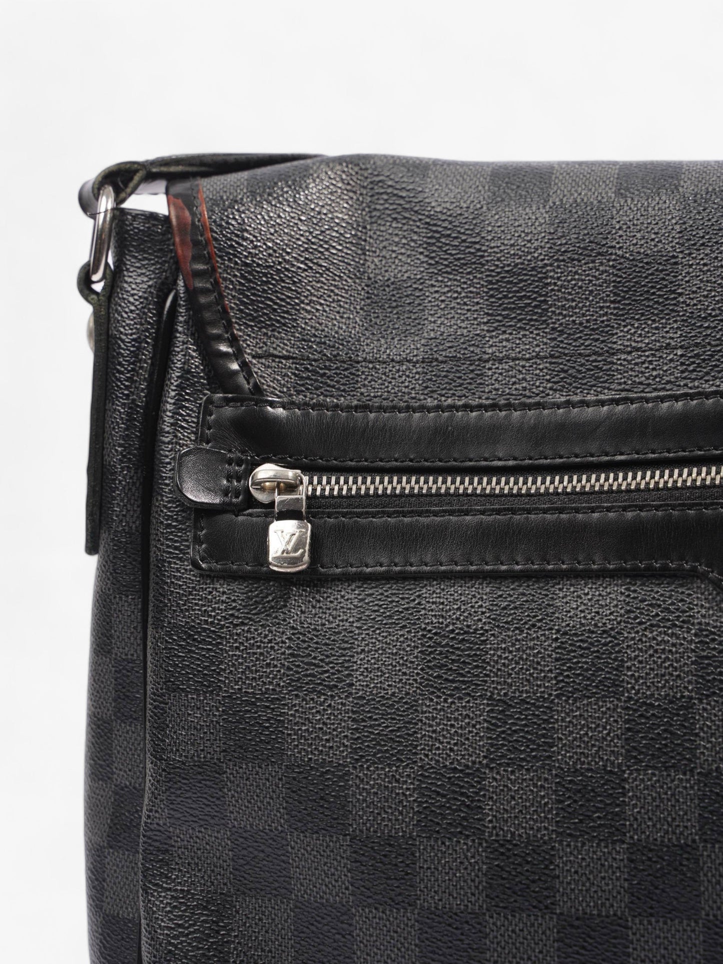 Louis Vuitton Daniel Damier Graphite Canvas MM