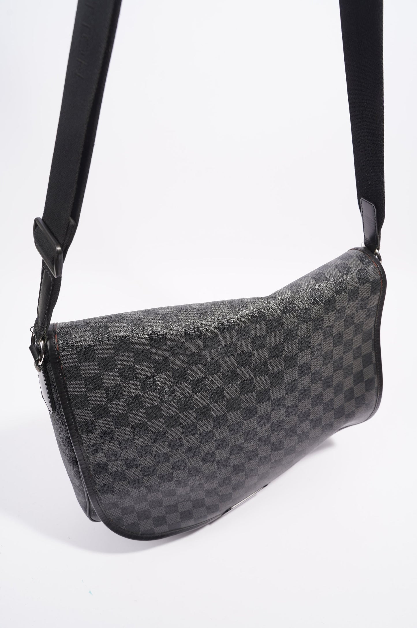 Louis Vuitton Daniel Damier Graphite Canvas MM