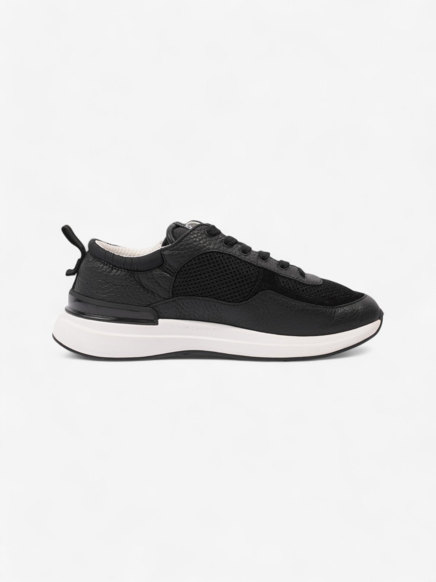 Chanel CC Sneakers Black / White Mesh EU 37.5 UK 4.5