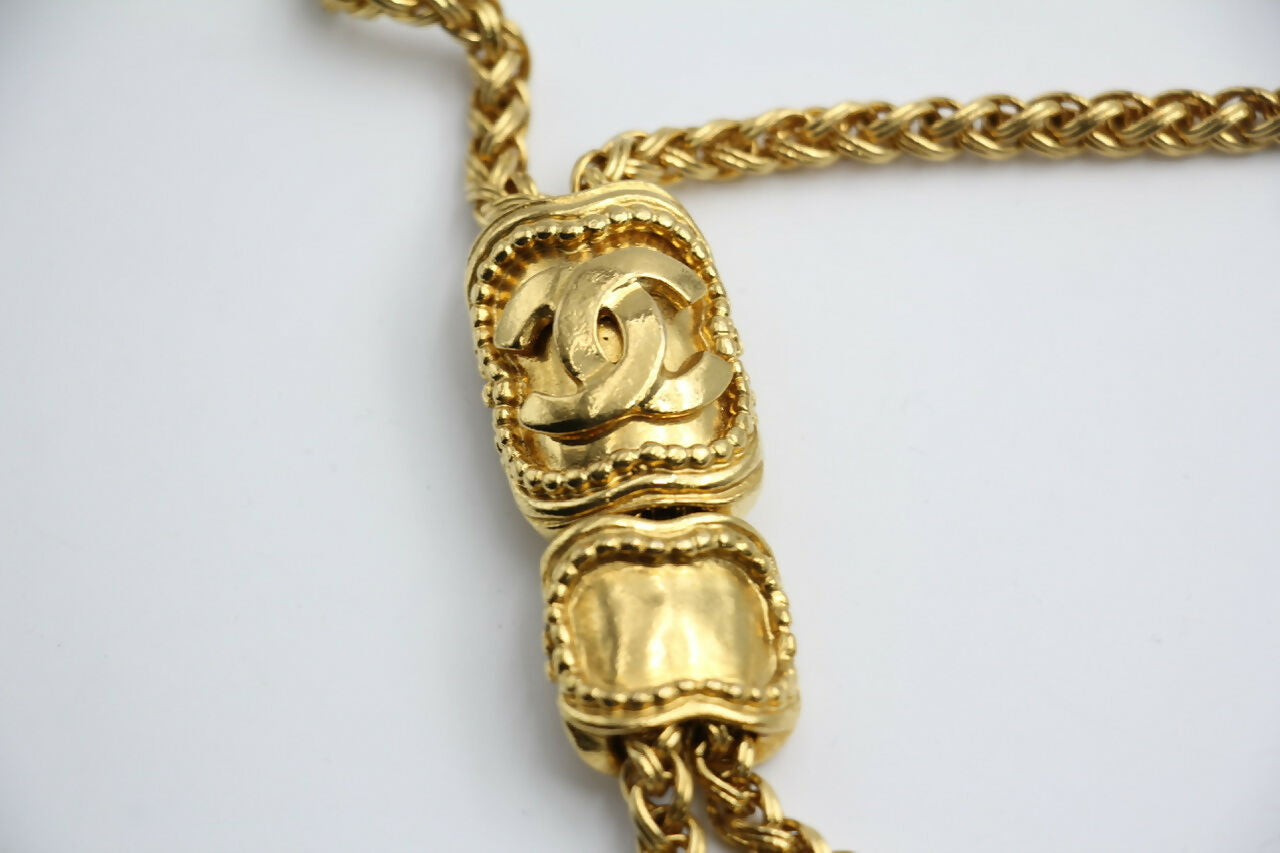 Chanel Vintage 1996 Gripoix Red Bead Gold-plated Long Necklace/Stacked Necklace/Waist Chain