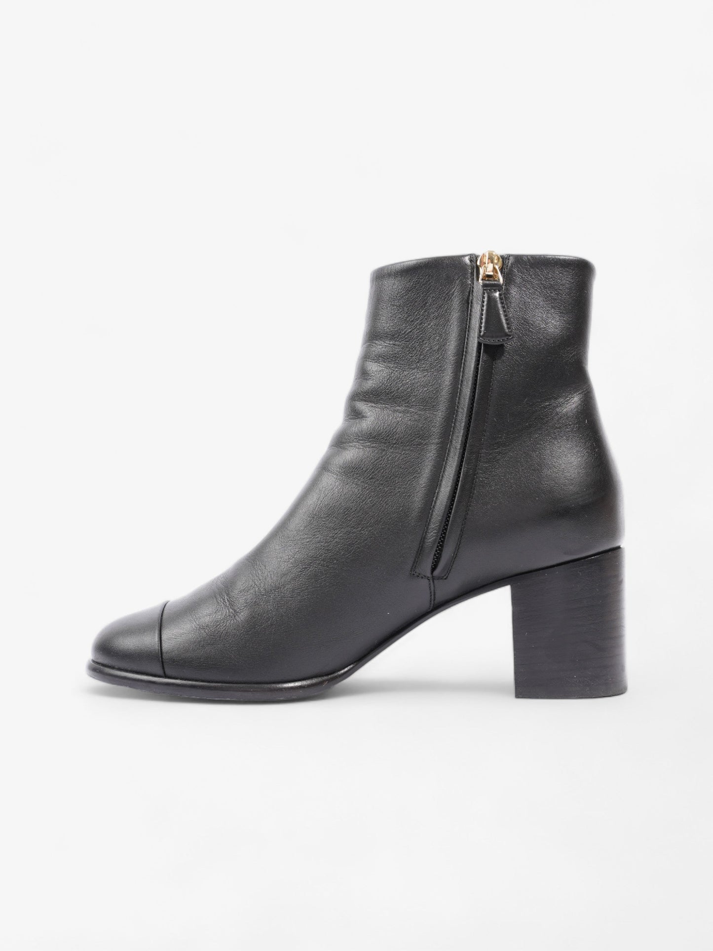 Chanel CC Boots 50 Black / Gold Leather EU 37.5 UK 4.5