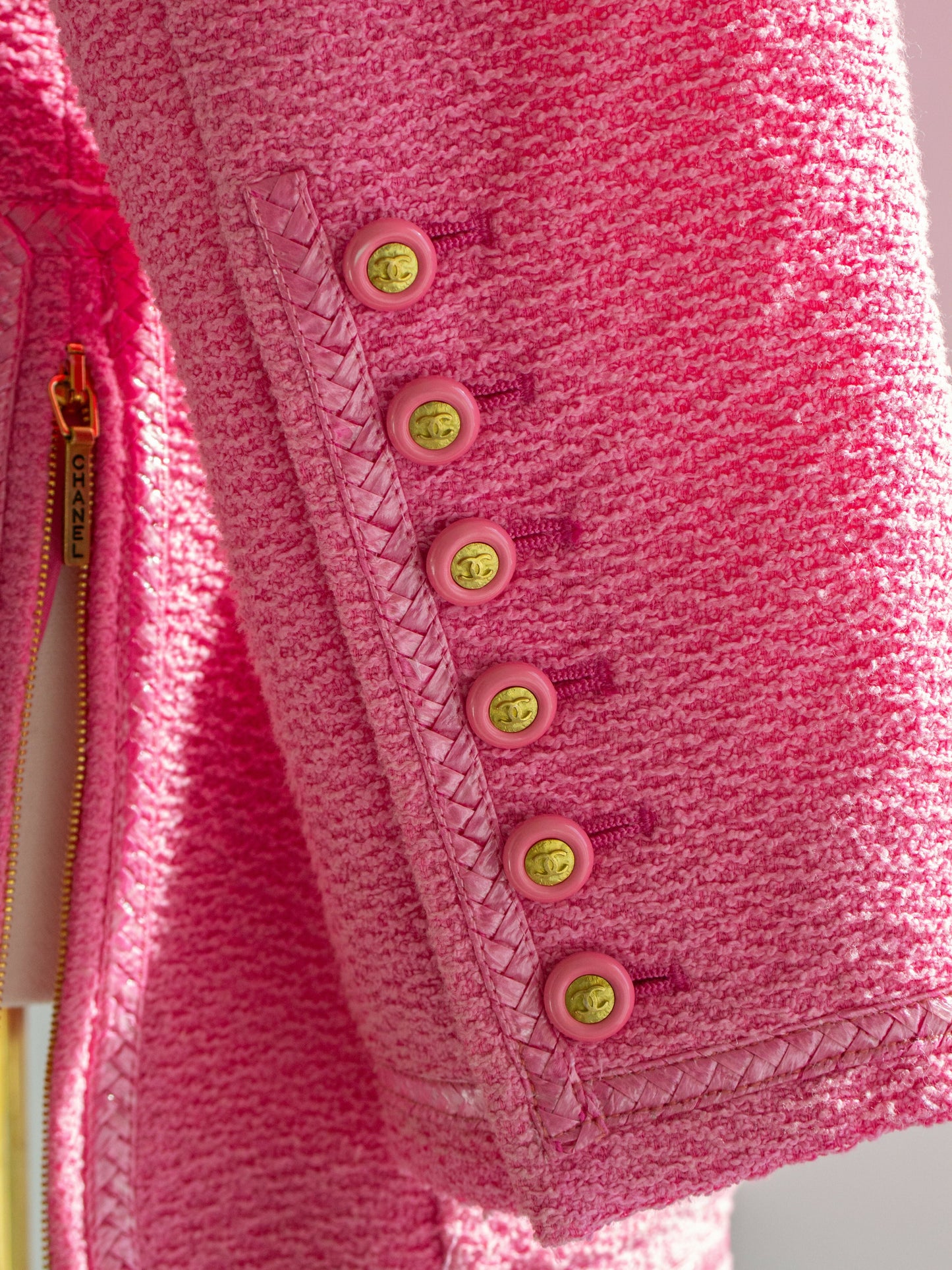 Chanel Vintage Spring/Summer 1995 Pink Barbie Gold Zip Tweed 95P Jacket
