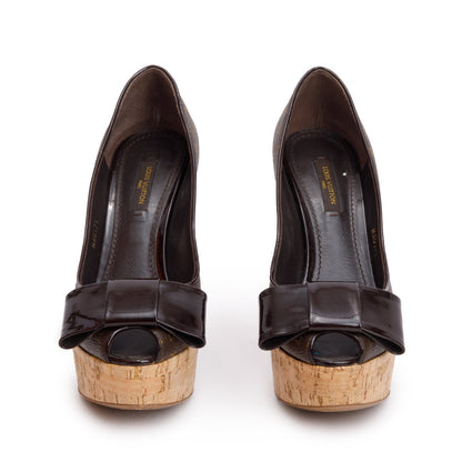 Louis Vuitton Monogram Canvas Patent Leather Bow Accent Rivoli Pumps, Size 36
