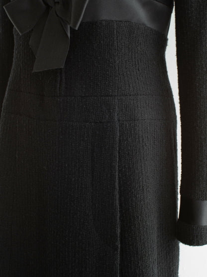 Chanel Haute Couture S/S 2001 LBD Black Bow Mini Dress
