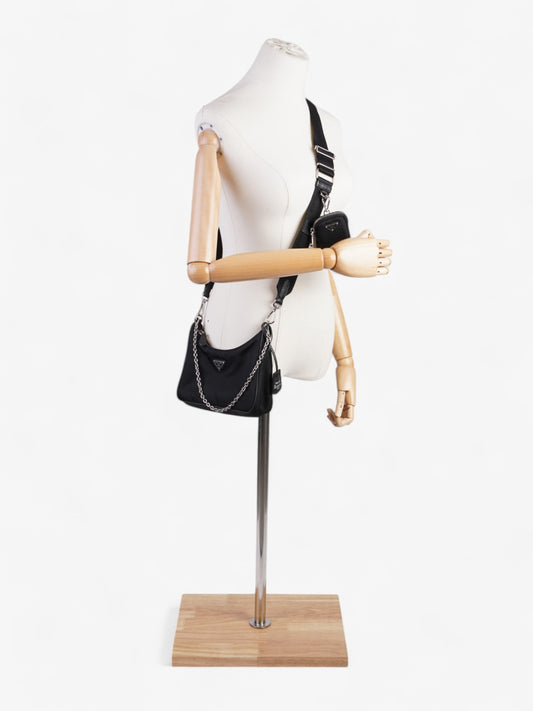 Prada Re-Edition 2005 Black Re Nylon