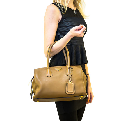 Prada Vitello Grain