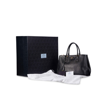 Prada Saffiano Luxe Tote Medium