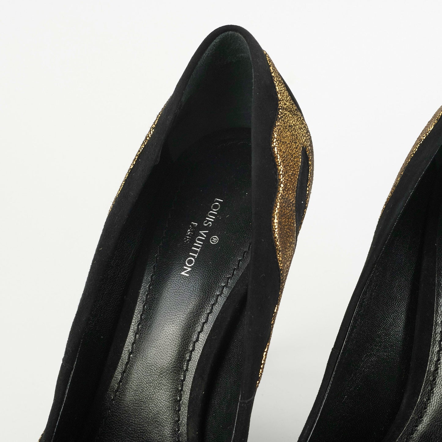 Louis Vuitton Black/Gold Heels Size 37