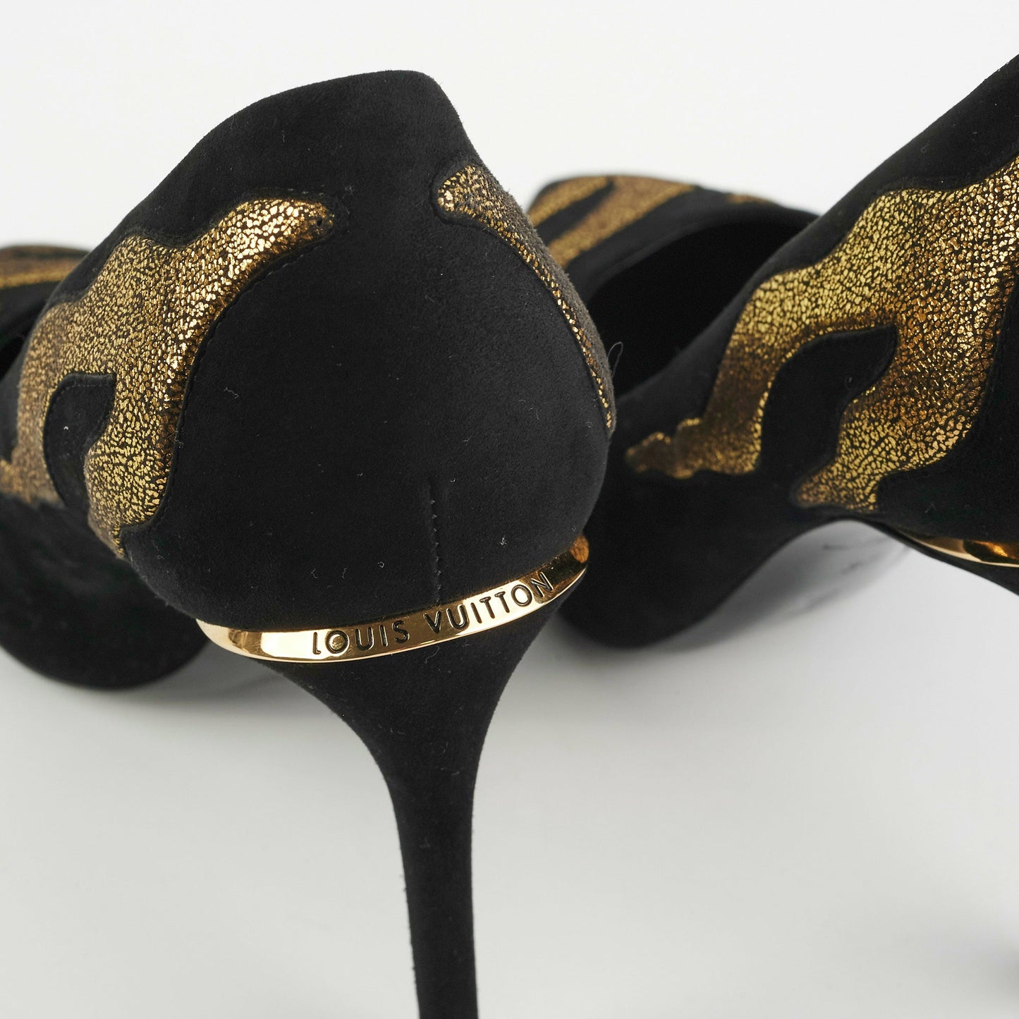 Louis Vuitton Black/Gold Heels Size 37