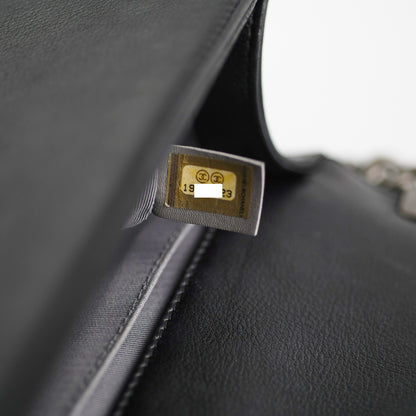 Chanel Boy Old Medium Black