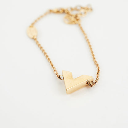 Louis Vuitton Essential V Bracelet