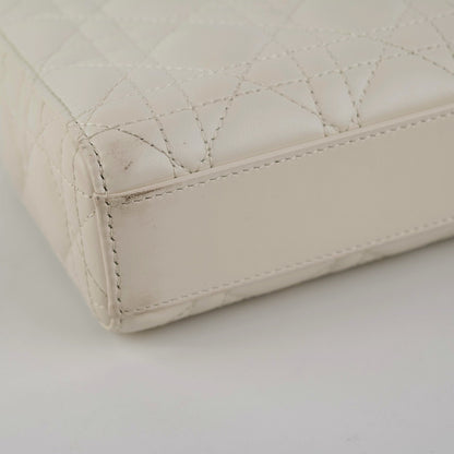 ITEM 6 - Dior D-Joy Medium White