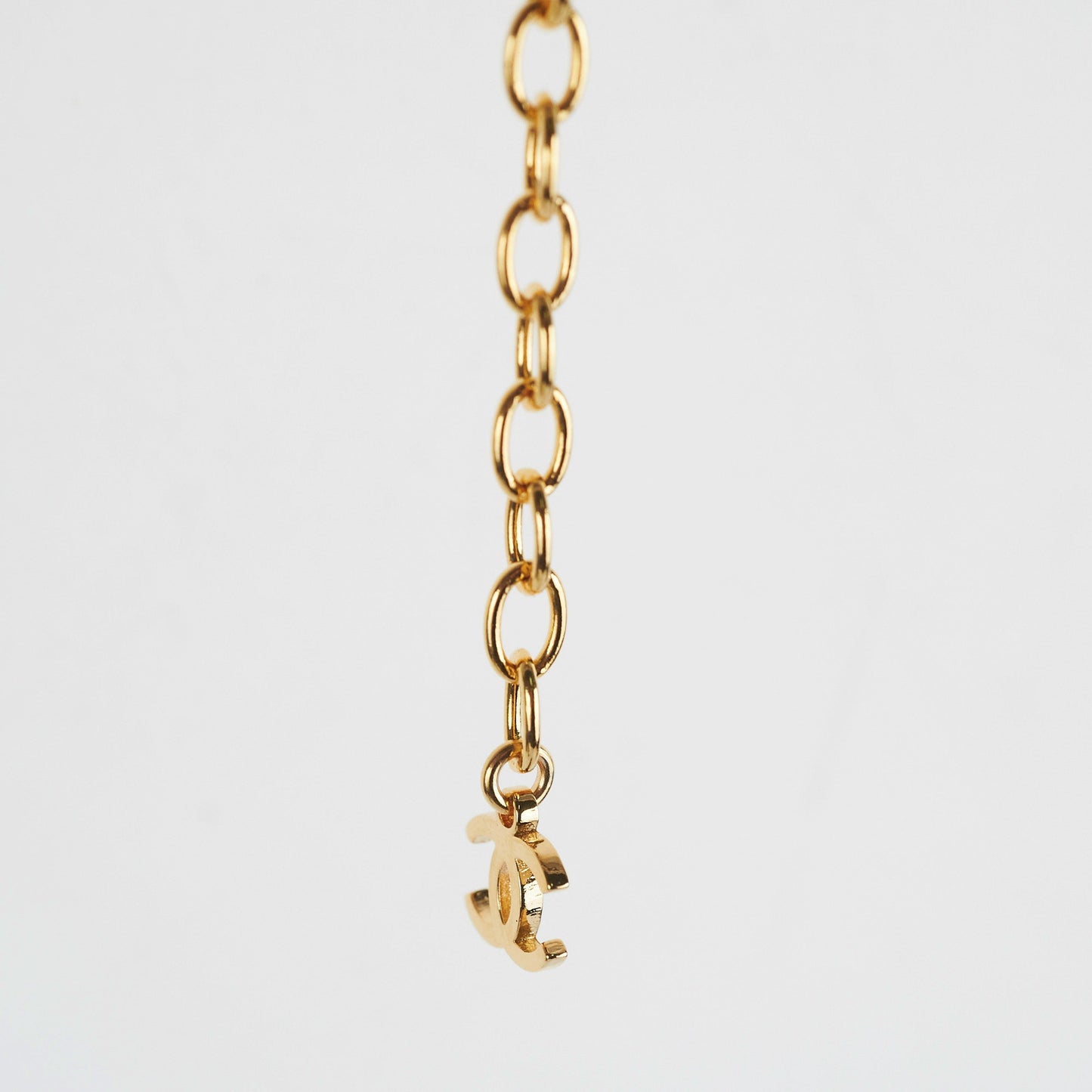 Chanel Africa Pearl Necklace (Costume Jewellery)