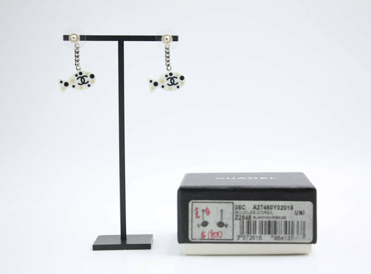 Chanel Vintage 05C Resin Black and White Fishes Stud Earrings