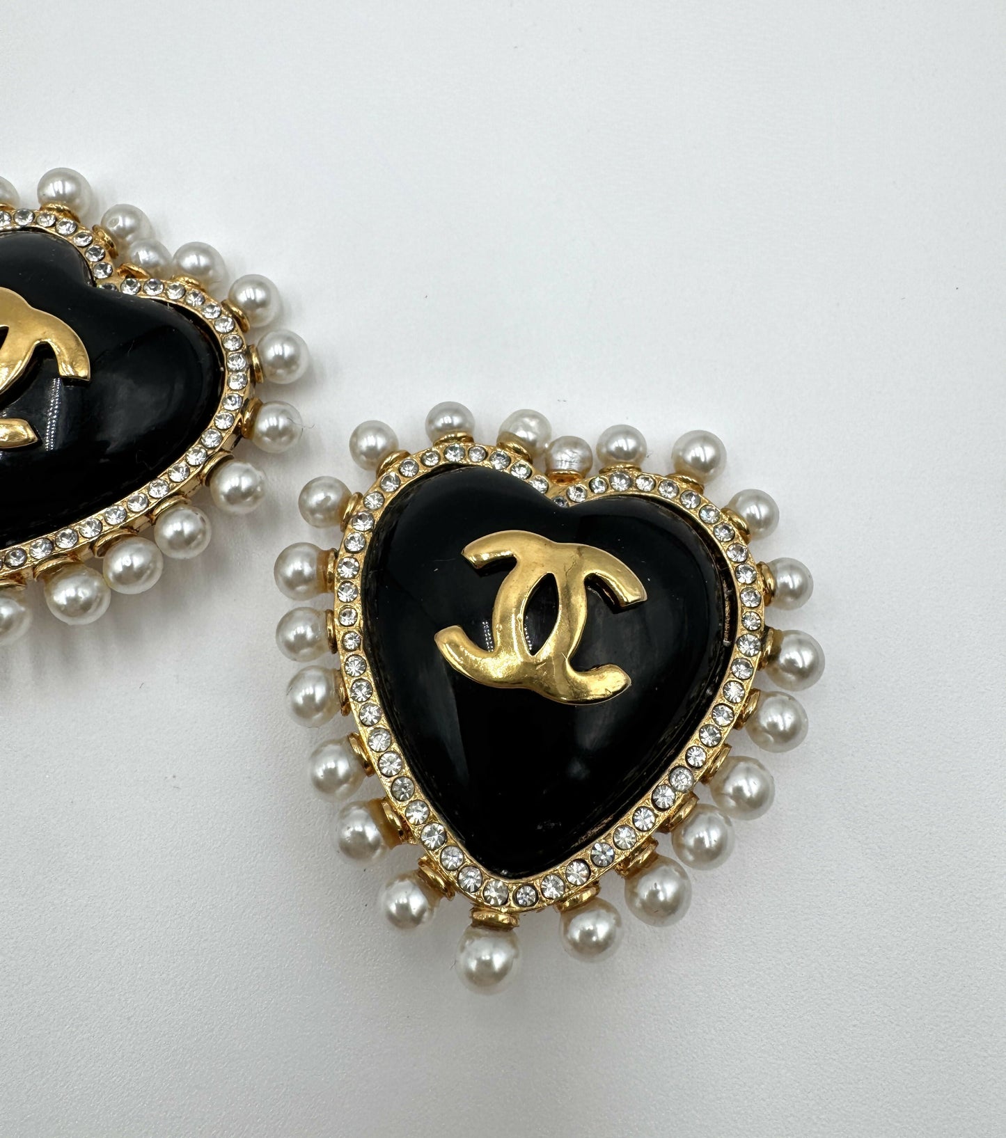 Chanel Vintage 1980 Large Heart Pearl Clip on Earrings