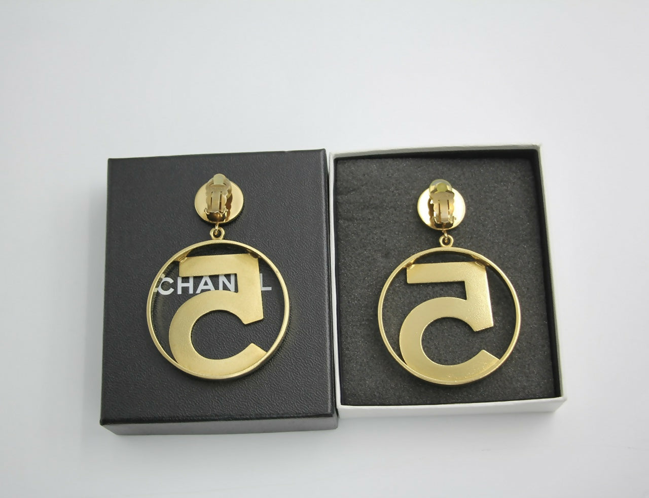 Chanel Vintage 1987 Gold-plated No. 5 Dangle Clip-on Earrings