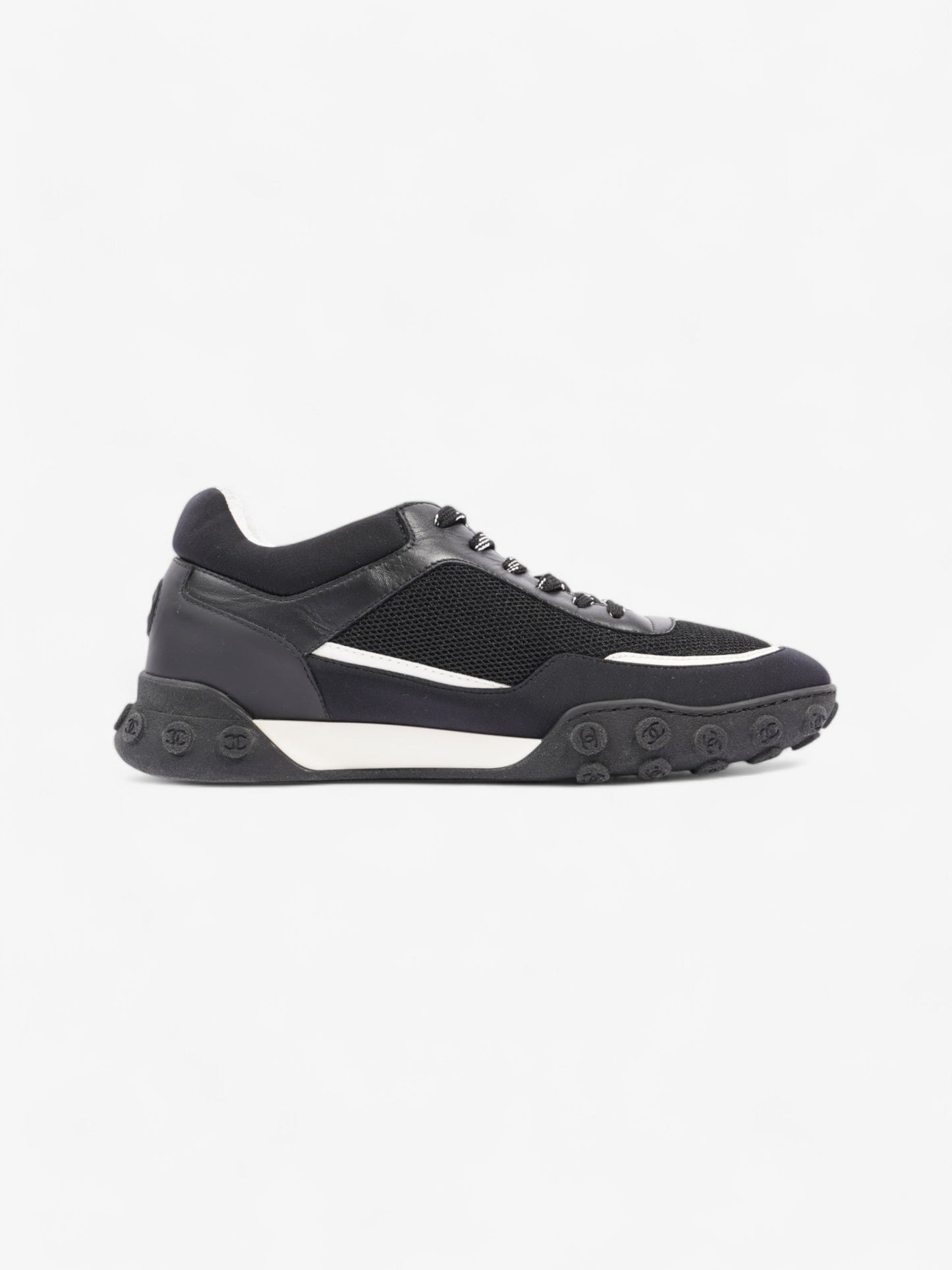 Chanel Low Top Sneaker Black / White Mesh EU 41 UK 8