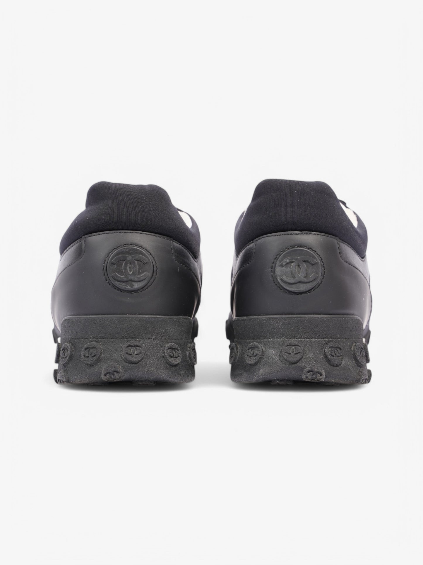 Chanel Low Top Sneaker Black / White Mesh EU 41 UK 8