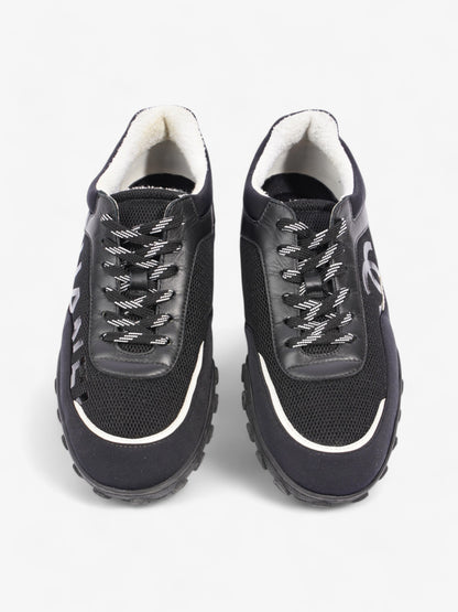 Chanel Low Top Sneaker Black / White Mesh EU 41 UK 8