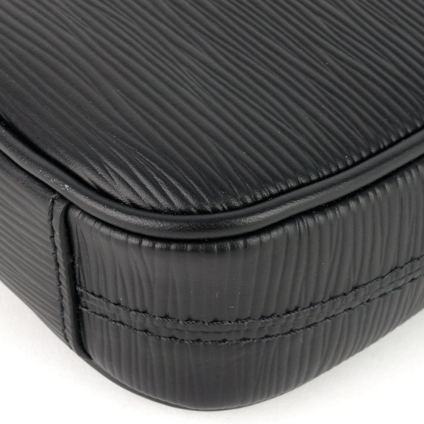 Louis Vuitto Danube Slim Black Epi Leather Bag