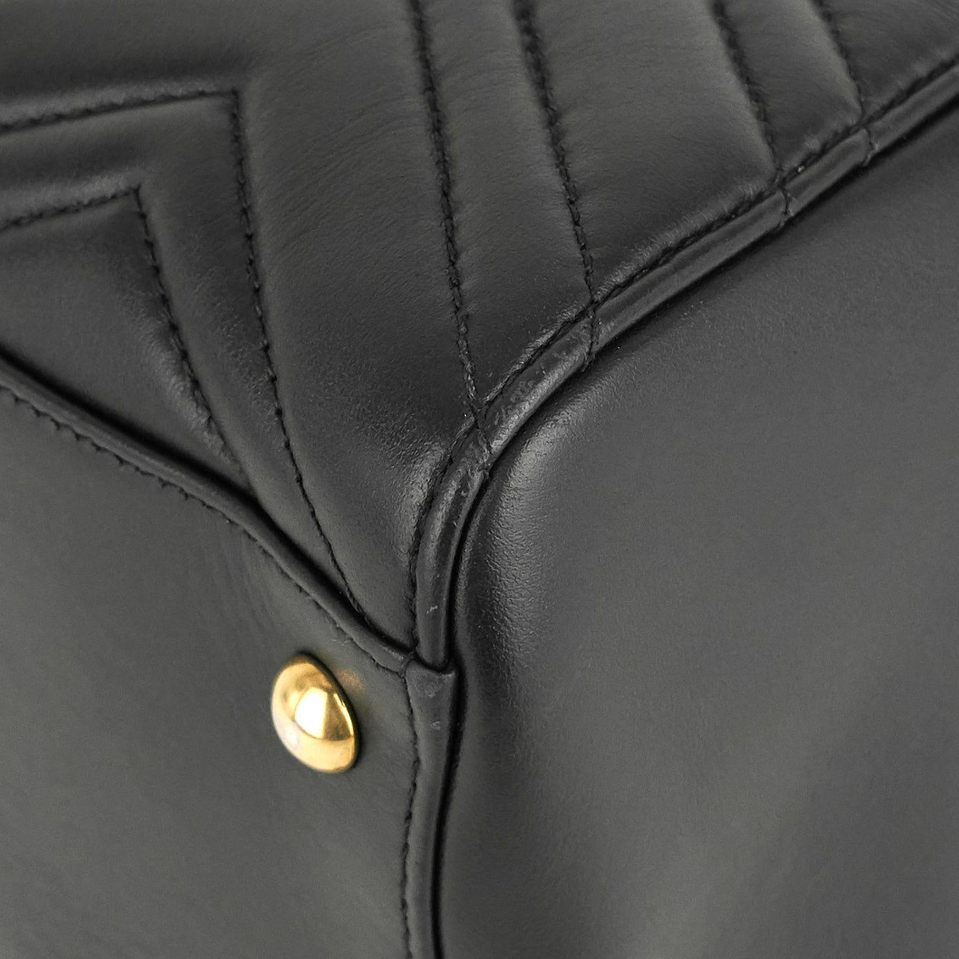 Gucci Marmont Medium Matelass� Calfskin Tote Bag