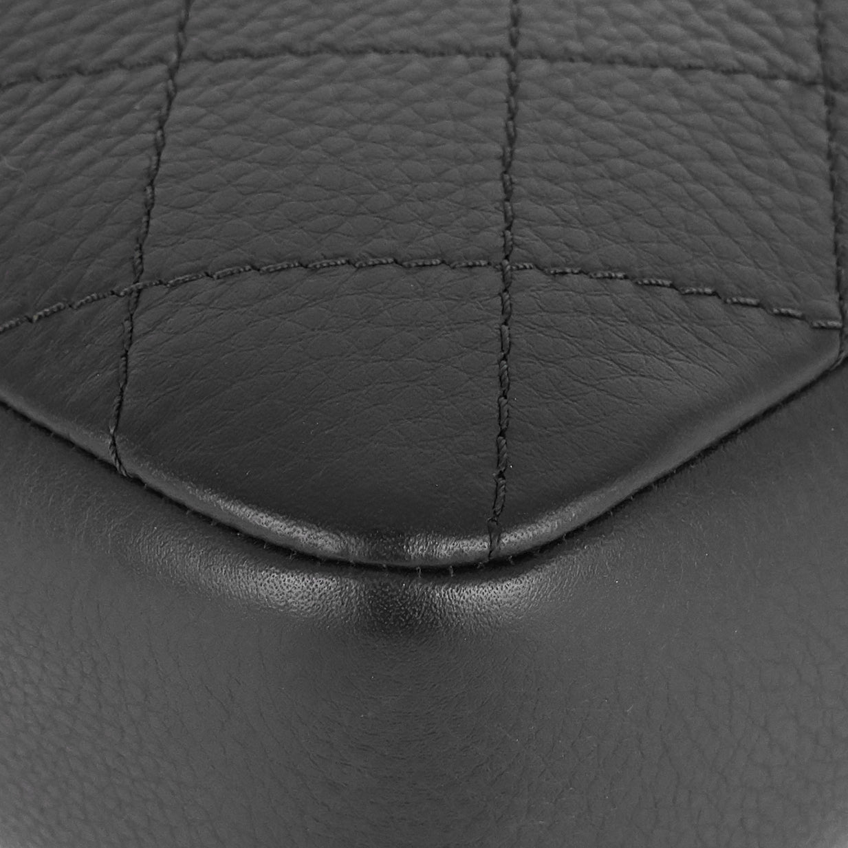 Chanel Archi Calfskin Chic Flap Bag