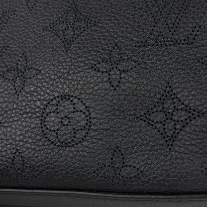 Louis Vuitto Beaubourg MM Mahina Leather Hobo Bag