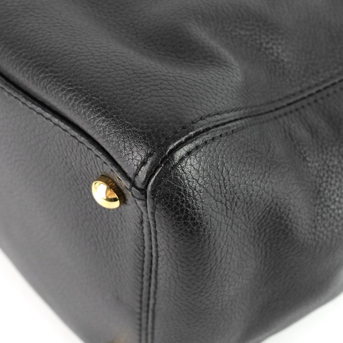 Chanel Executive Cerf XL Caviar Leather Tote Bag