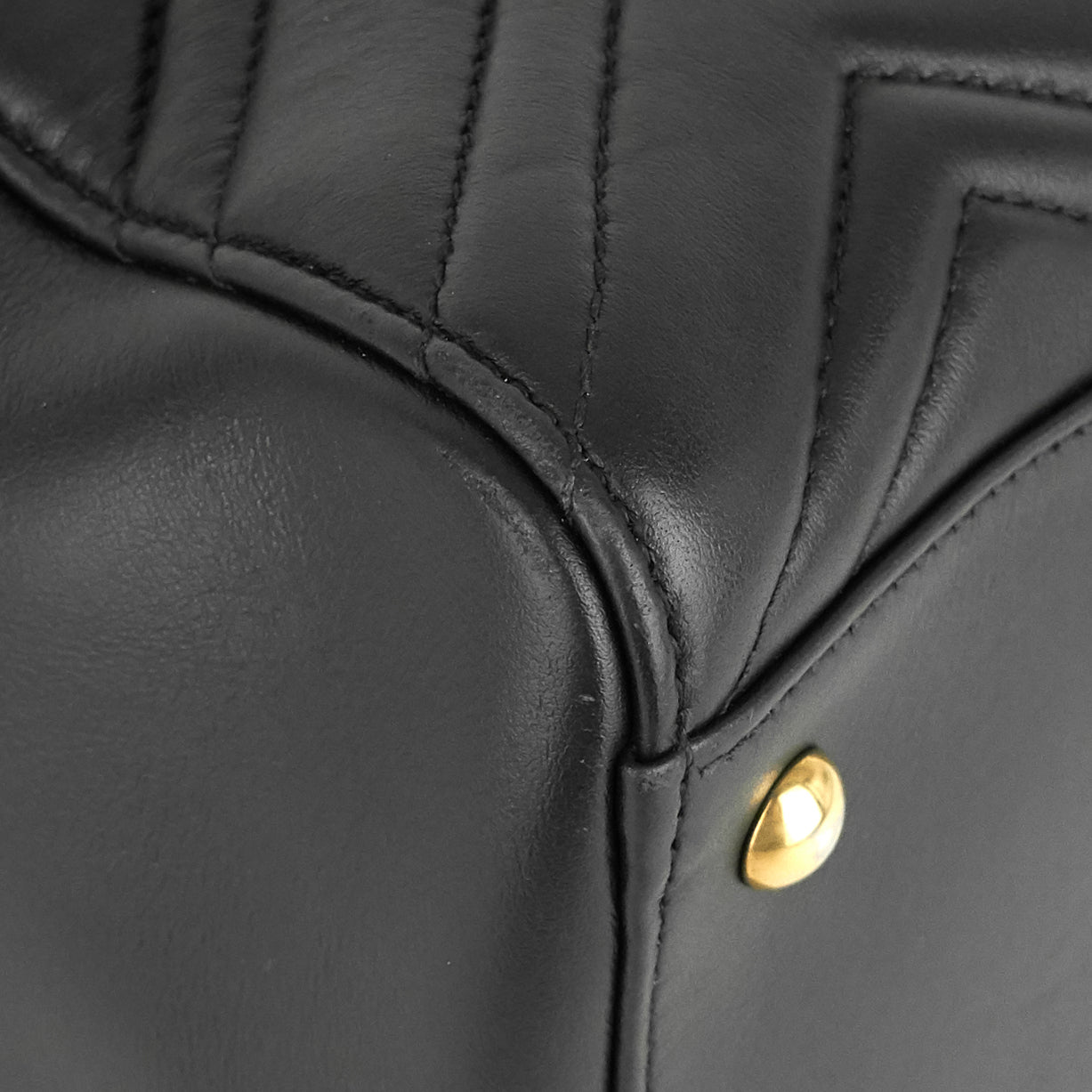 Gucci Marmont Medium Matelass� Calfskin Tote Bag