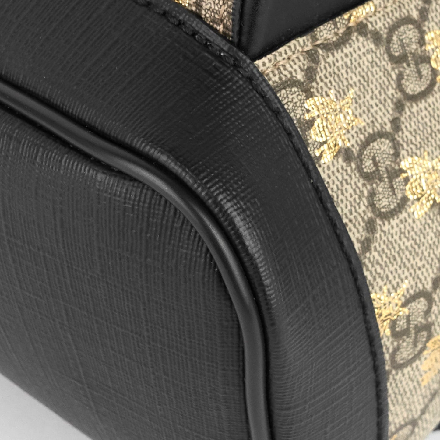 Gucci Bees Small GG Supreme Canvas Backpack