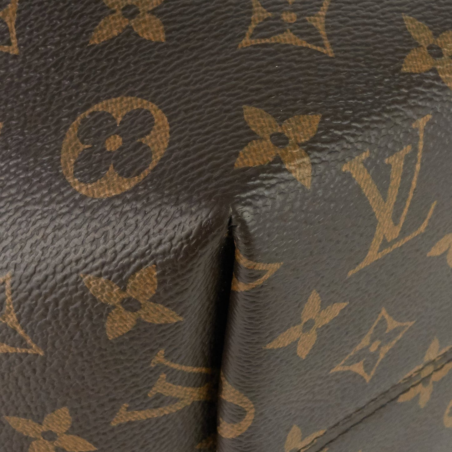 Louis Vuitto Turenne GM Monogram Canvas Bag