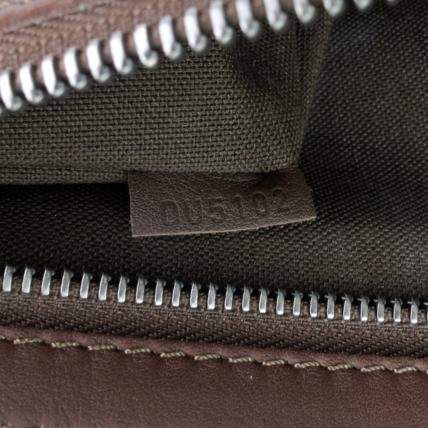 Louis Vuitto Calypso MM Damier Infini Leather Bag