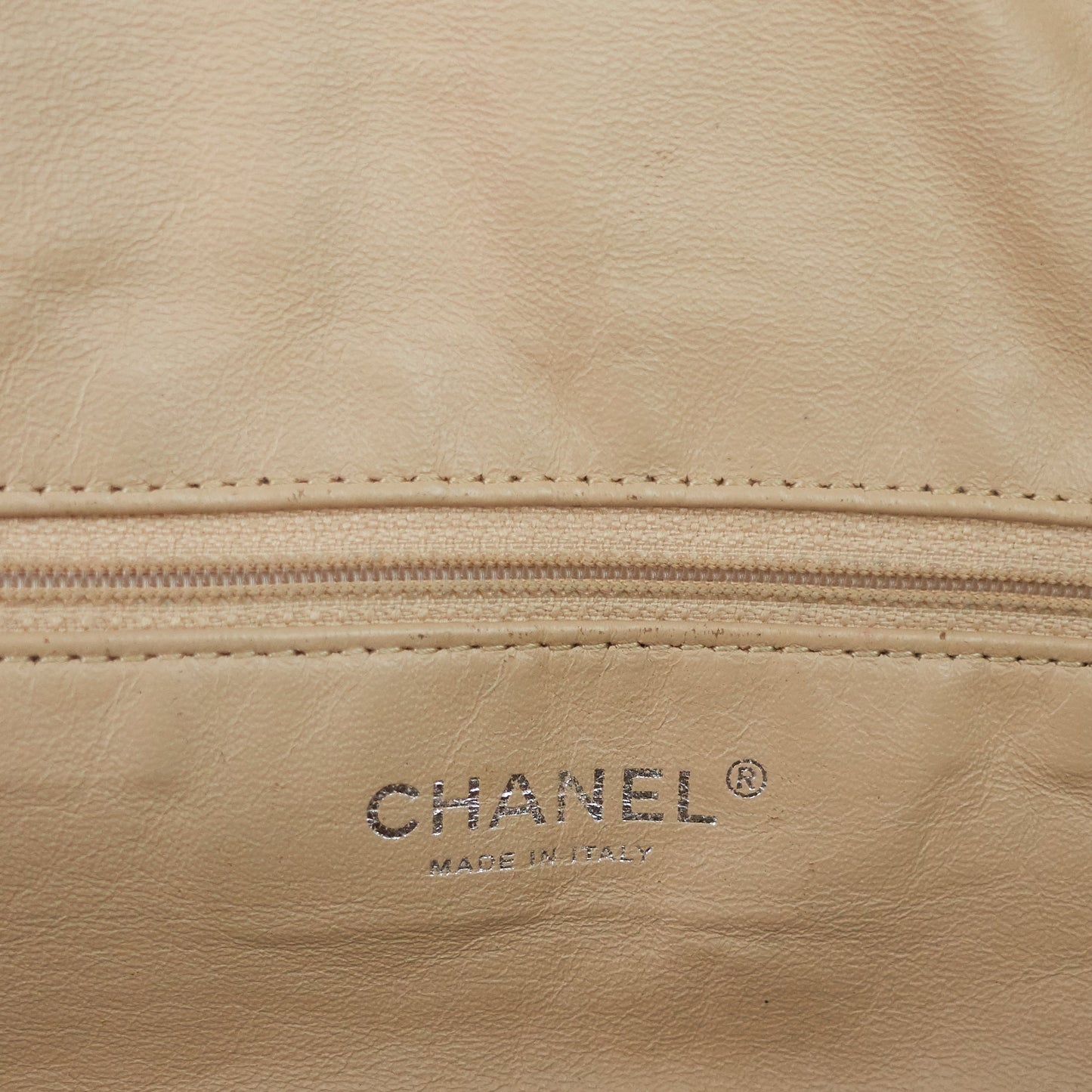 Chanel Modern Chain Zip Leather Tote Bag