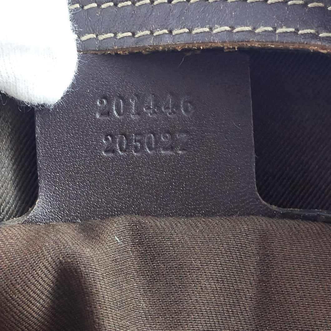 Gucci GG Supreme Canvas Flat Messenger Crossbody Bag